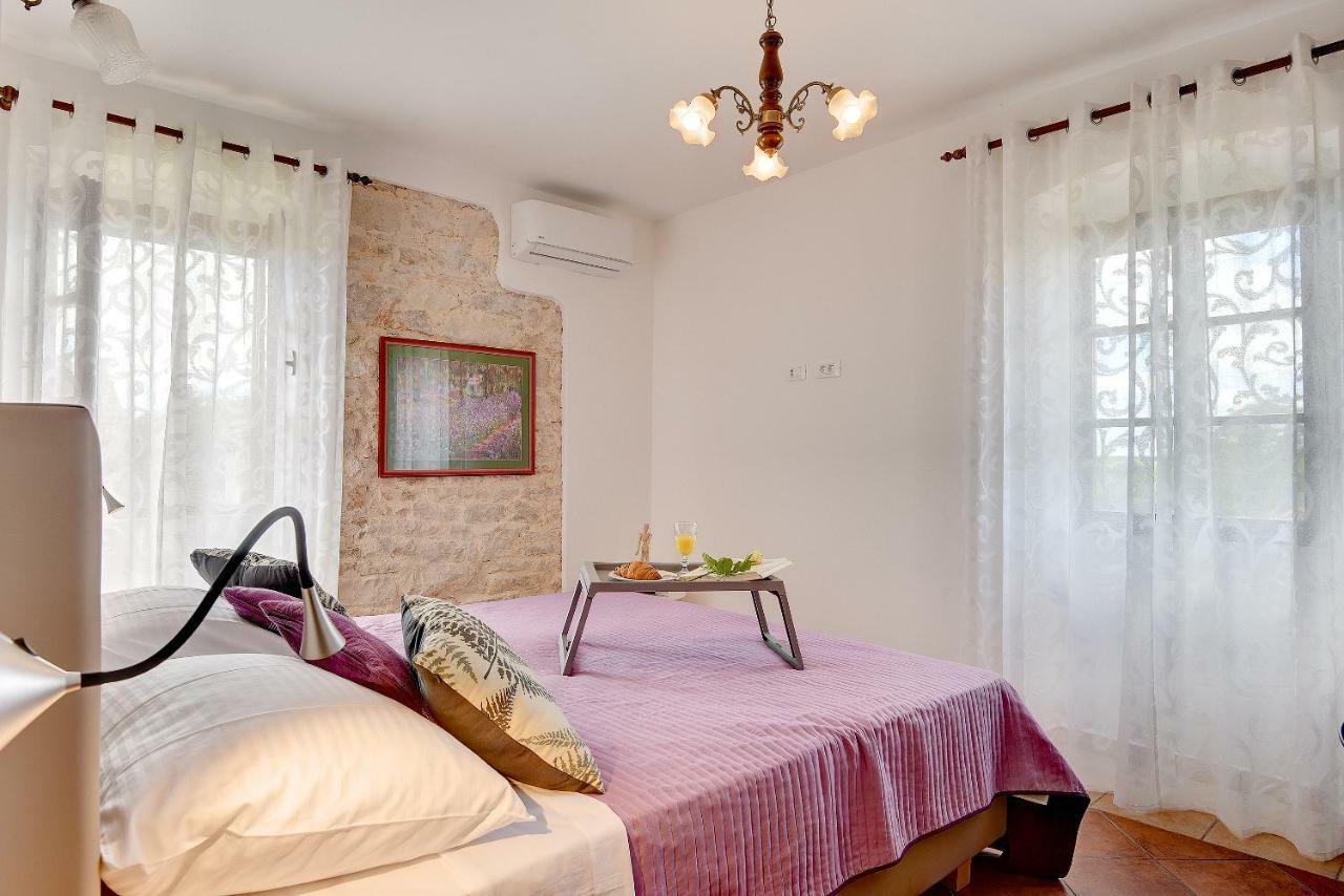 Palazzo 1812 Villa Krnica Ngoại thất bức ảnh