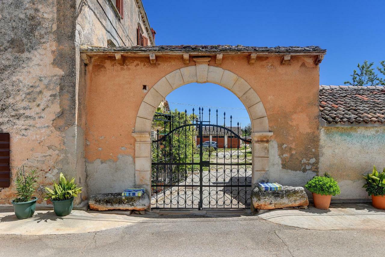 Palazzo 1812 Villa Krnica Ngoại thất bức ảnh